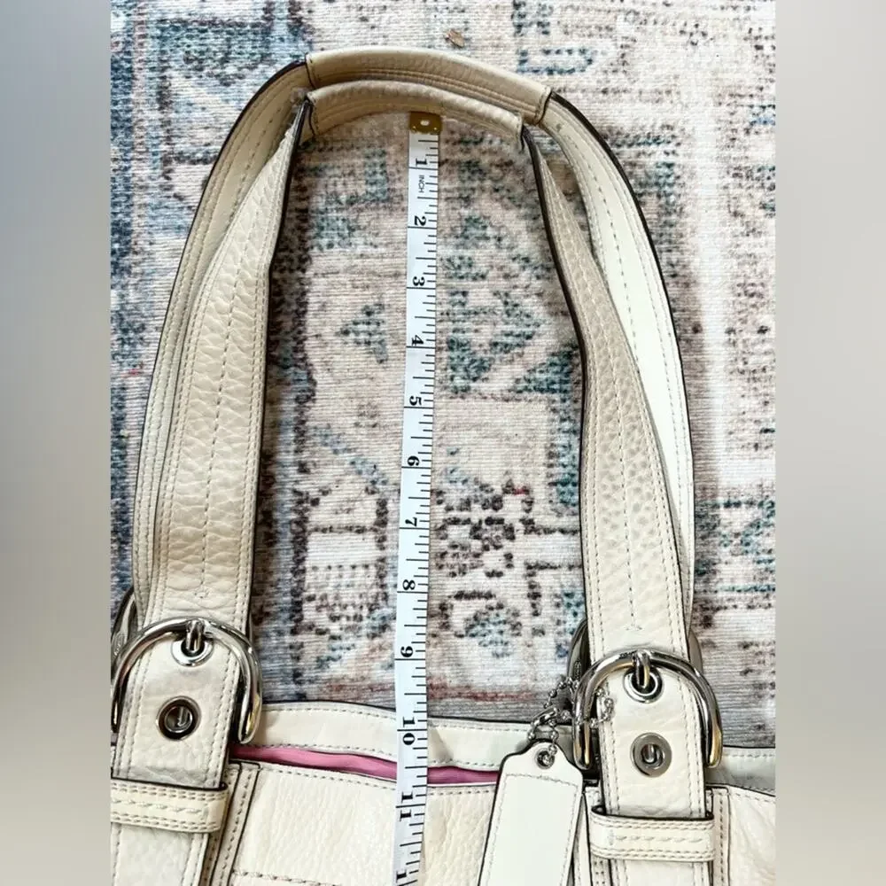 COACH vintage Soho Leather Pleated Tote cream leather bag school office
